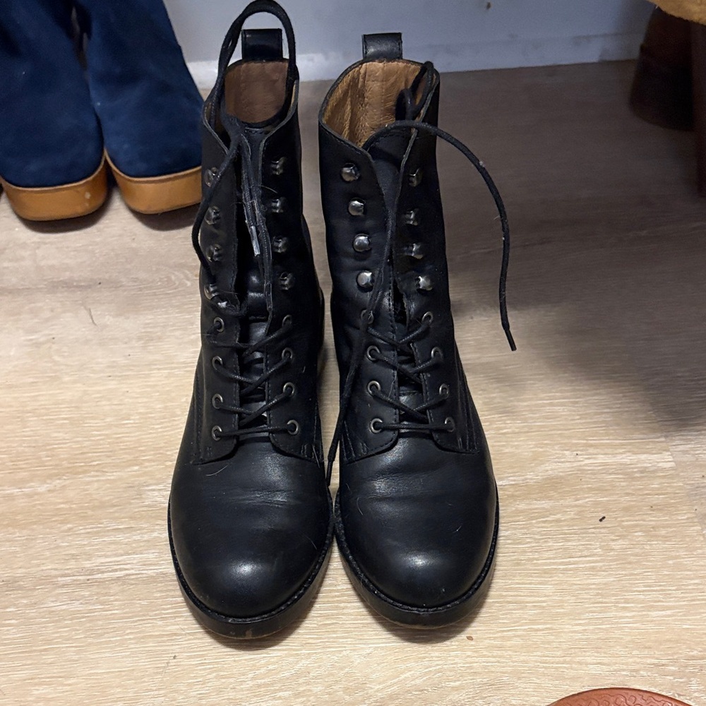 Madewell Black Leather Lace-Up Boots